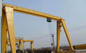 龍門(mén)起重機(jī)